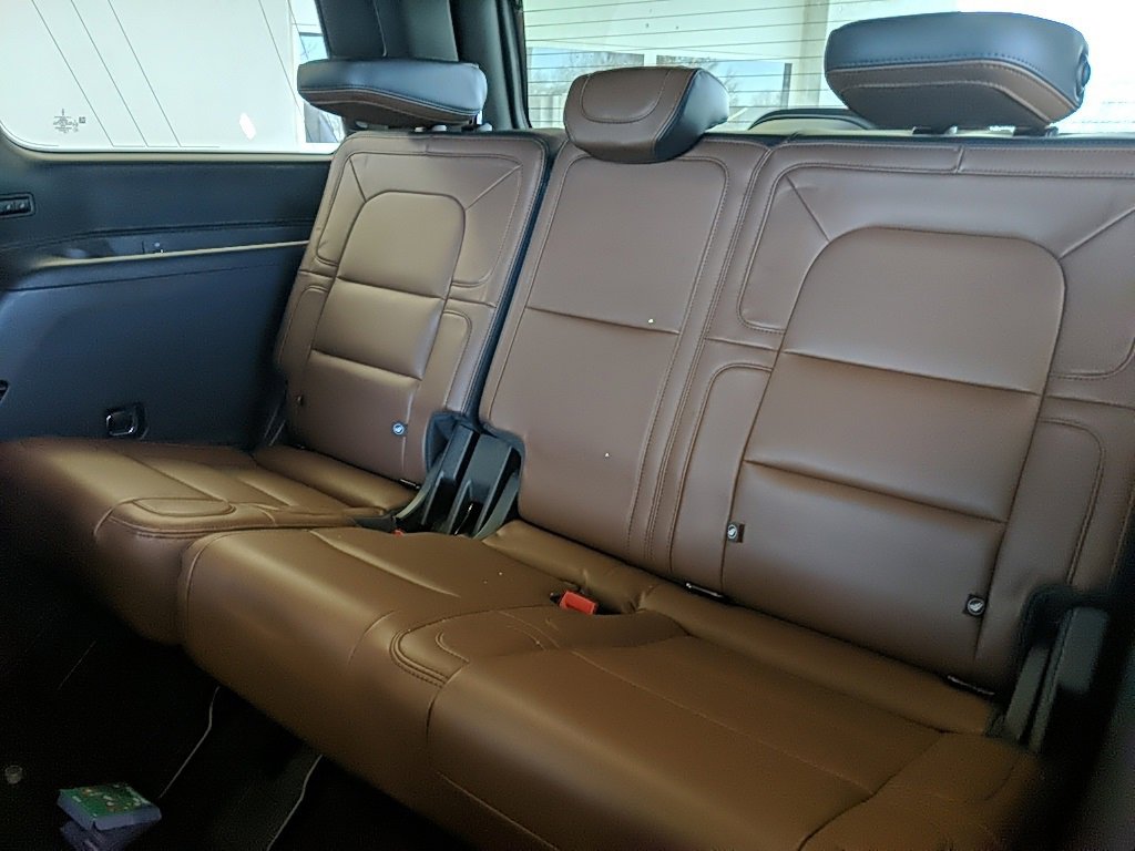 Certified 2023 Lincoln Navigator Reserve image 16
