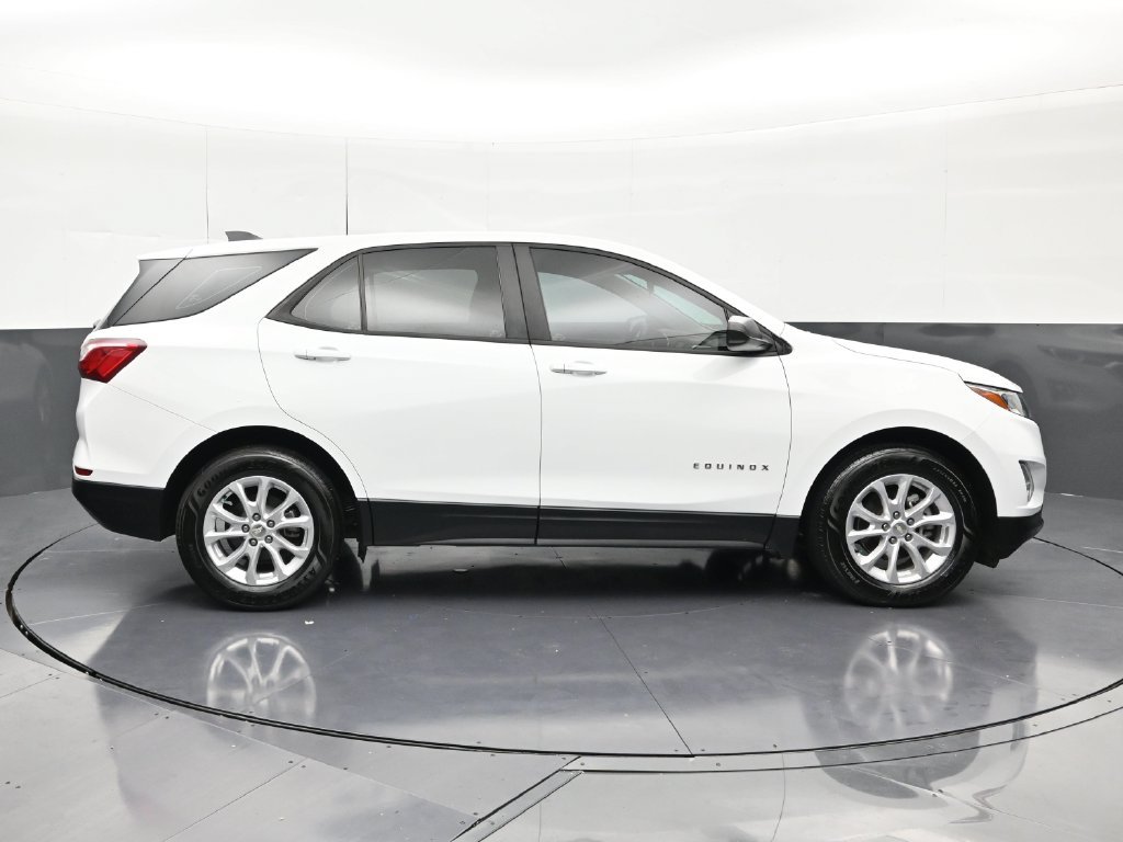 Used 2020 Chevrolet Equinox LS FWD image 6