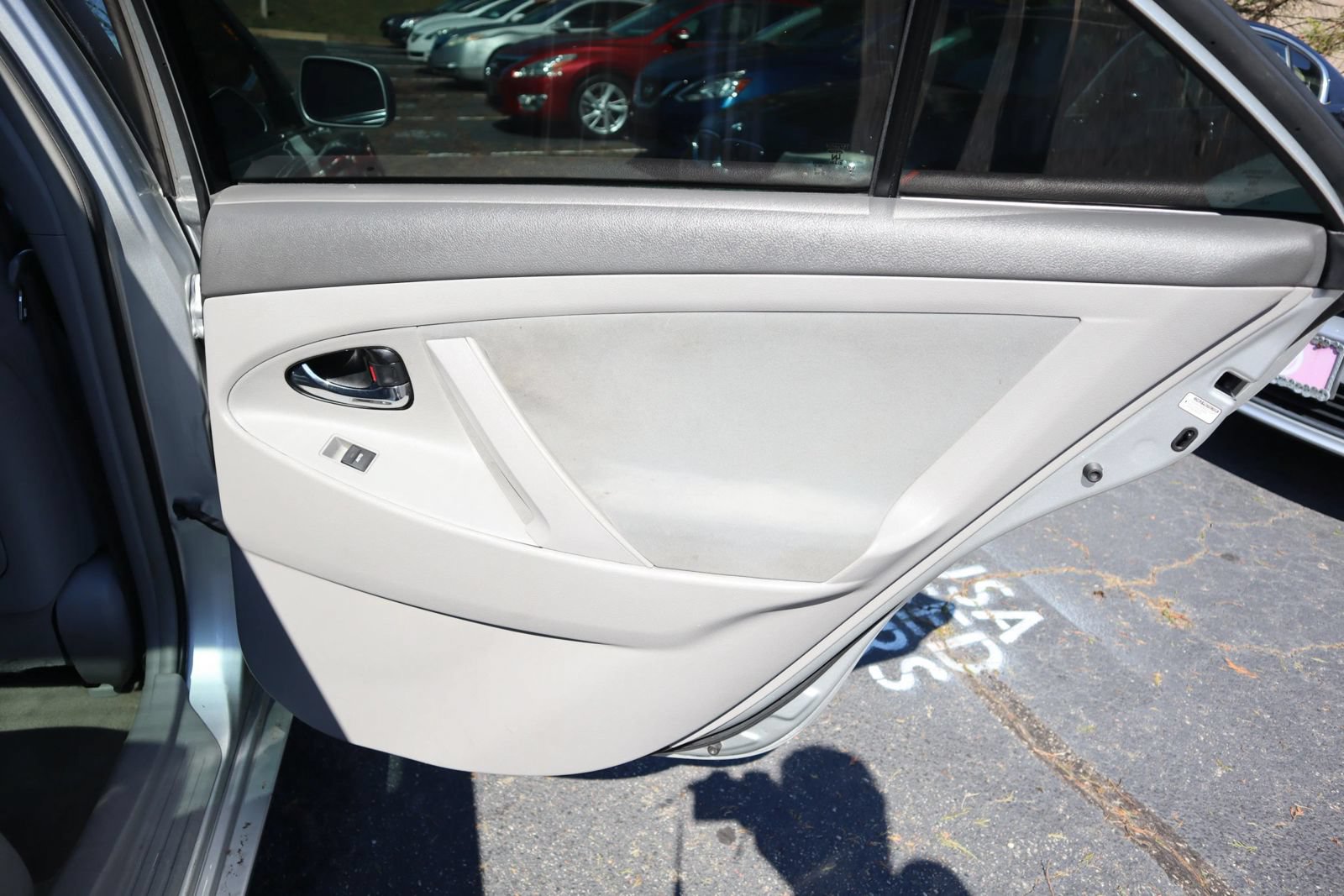 Used 2011 Toyota Camry LE w/ Fleet Convenience Pkg FWD image 17