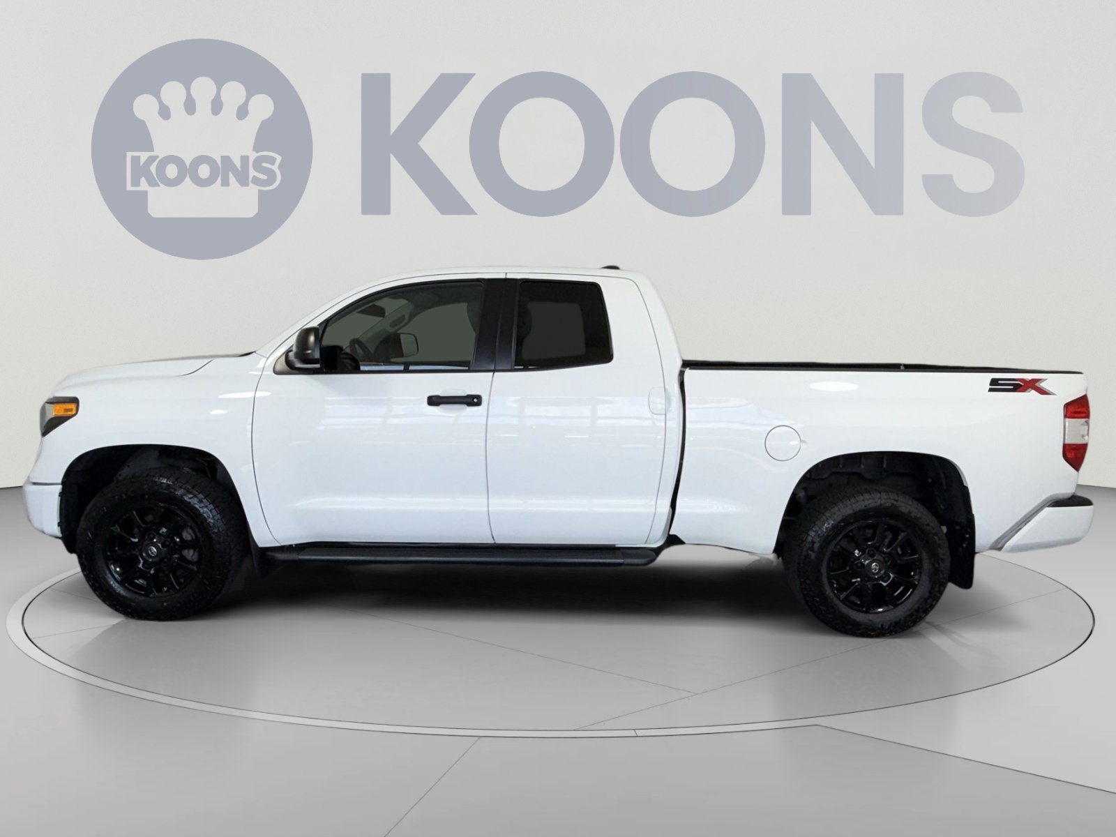 Used 2021 Toyota Tundra SR5 w/ SX Package AWD/4WD image 2