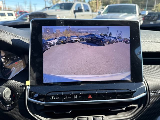 New 2026 Jeep Compass Latitude image 24