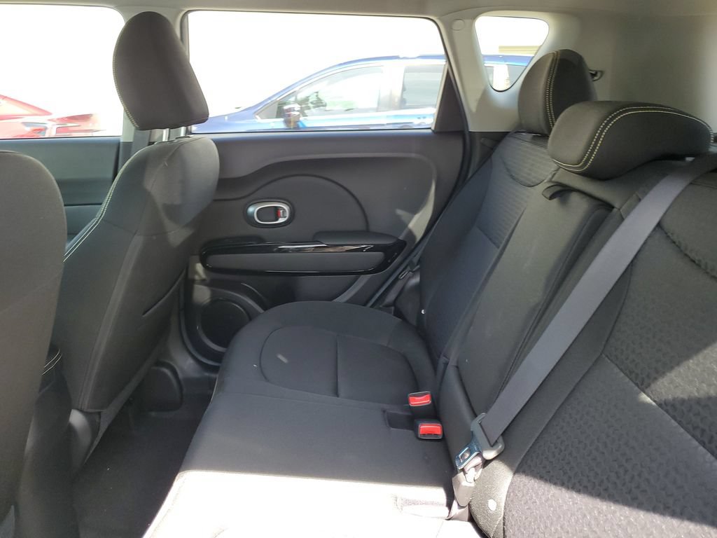 Used 2015 Kia Soul + w/ Audio Package FWD image 15