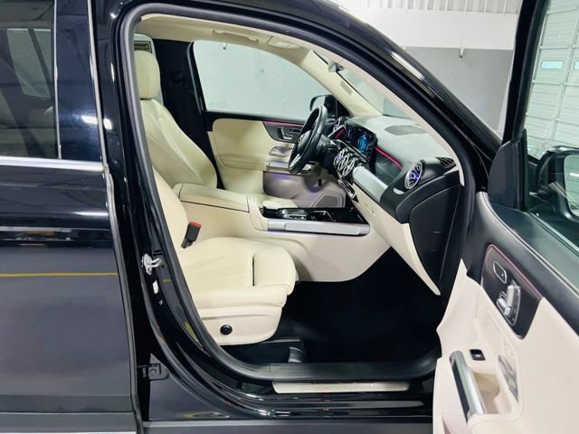 Used 2021 Mercedes-Benz GLB 250 image 34