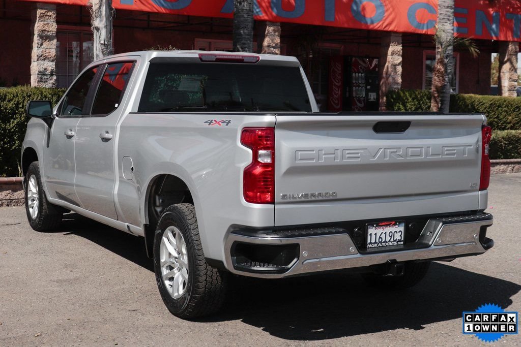 Used 2020 Chevrolet Silverado 1500 LT w/ Convenience Package AWD/4WD image 6