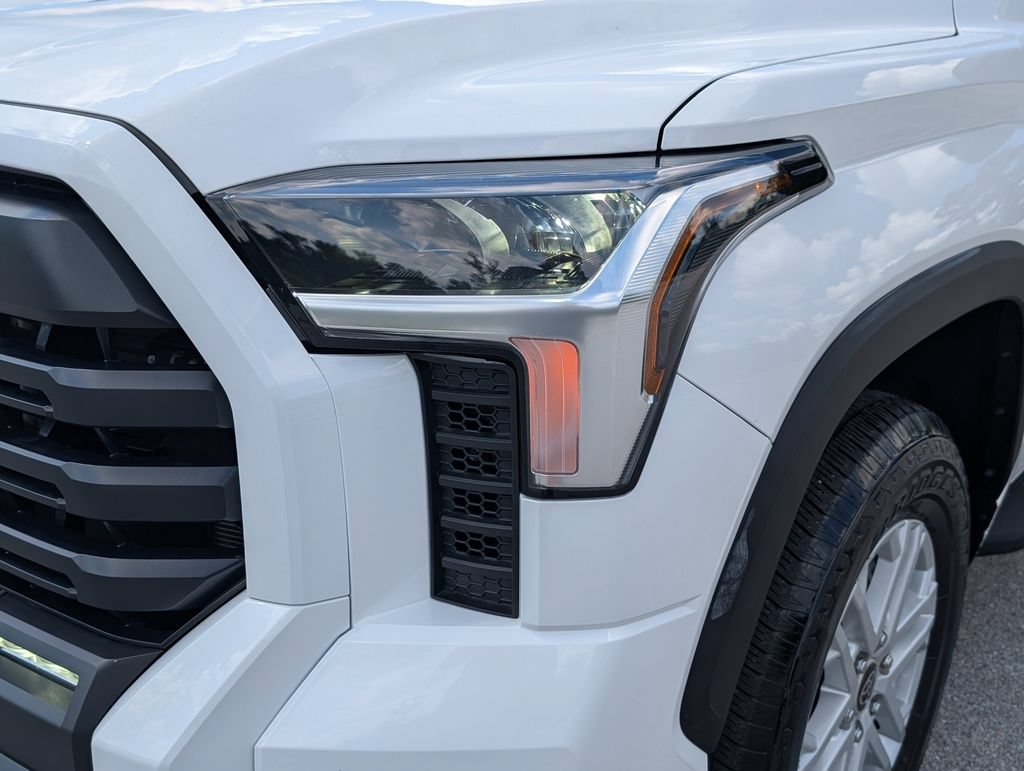 Used 2024 Toyota Tundra SR5 AWD/4WD image 7
