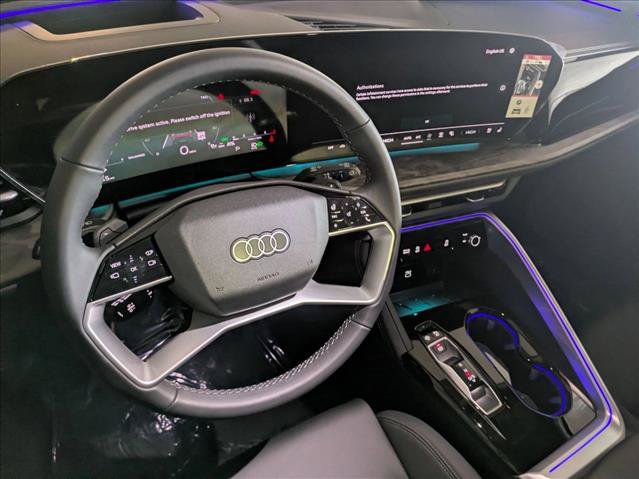 New 2025 Audi Q5 Premium Plus AWD/4WD image 3