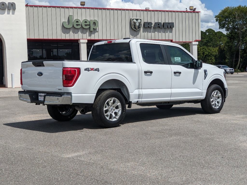 Used 2023 Ford F150 XLT image 3