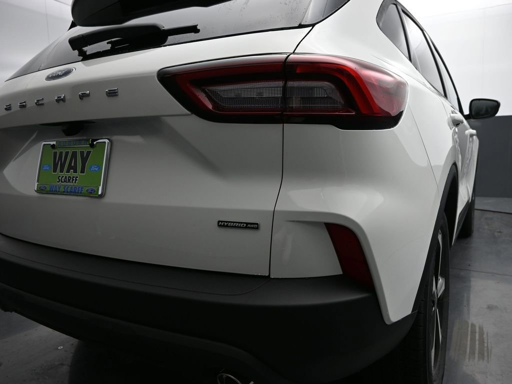 New 2025 Ford Escape ST-Line Elite image 9