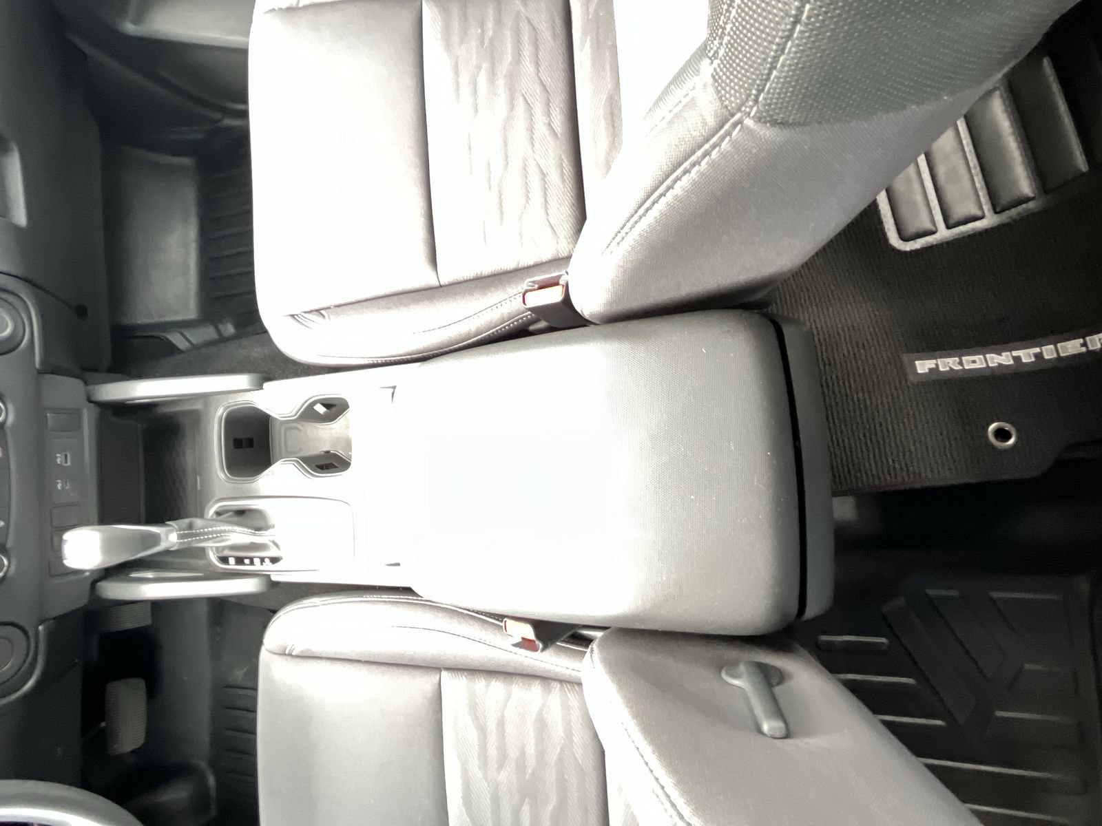 Used 2024 Nissan Frontier SV RWD image 24