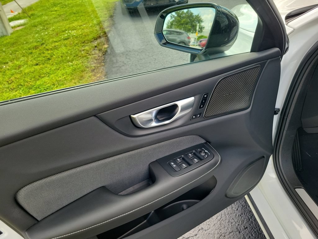 Certified 2024 Volvo S60 B5 Plus w/ Climate Package AWD/4WD image 20