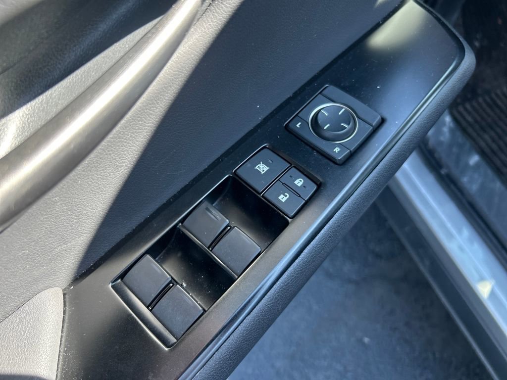 Used 2022 Lexus UX 250h 250h Base w/ Premium Package image 20