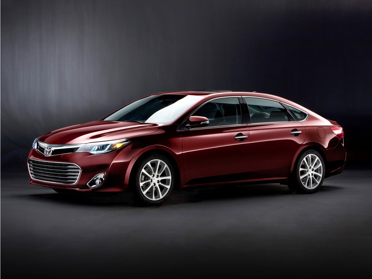 Used 2015 Toyota Avalon XLE Touring FWD image 1