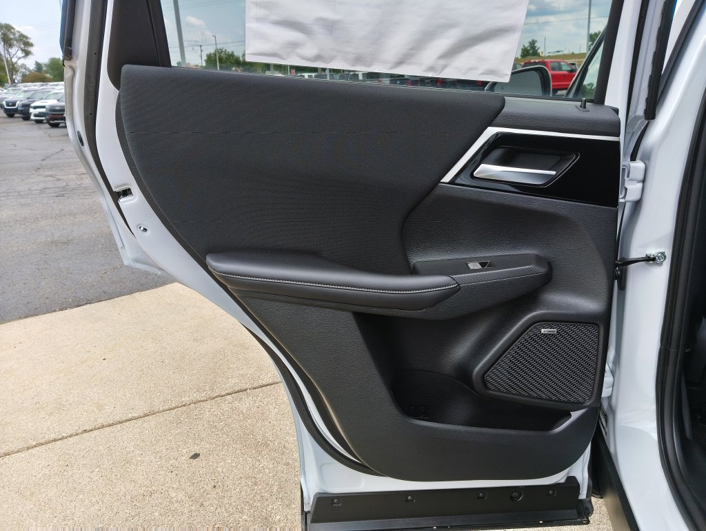 New 2026 Mitsubishi Outlander ES AWD/4WD image 28