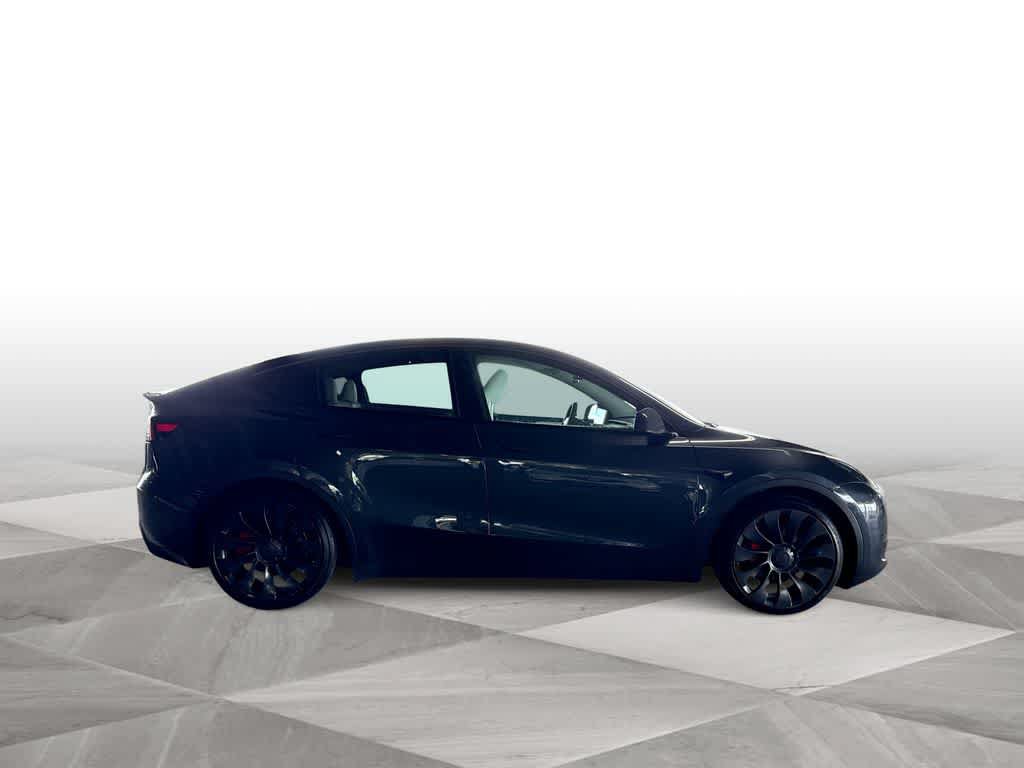 Used 2025 Tesla Model Y Performance AWD/4WD image 9