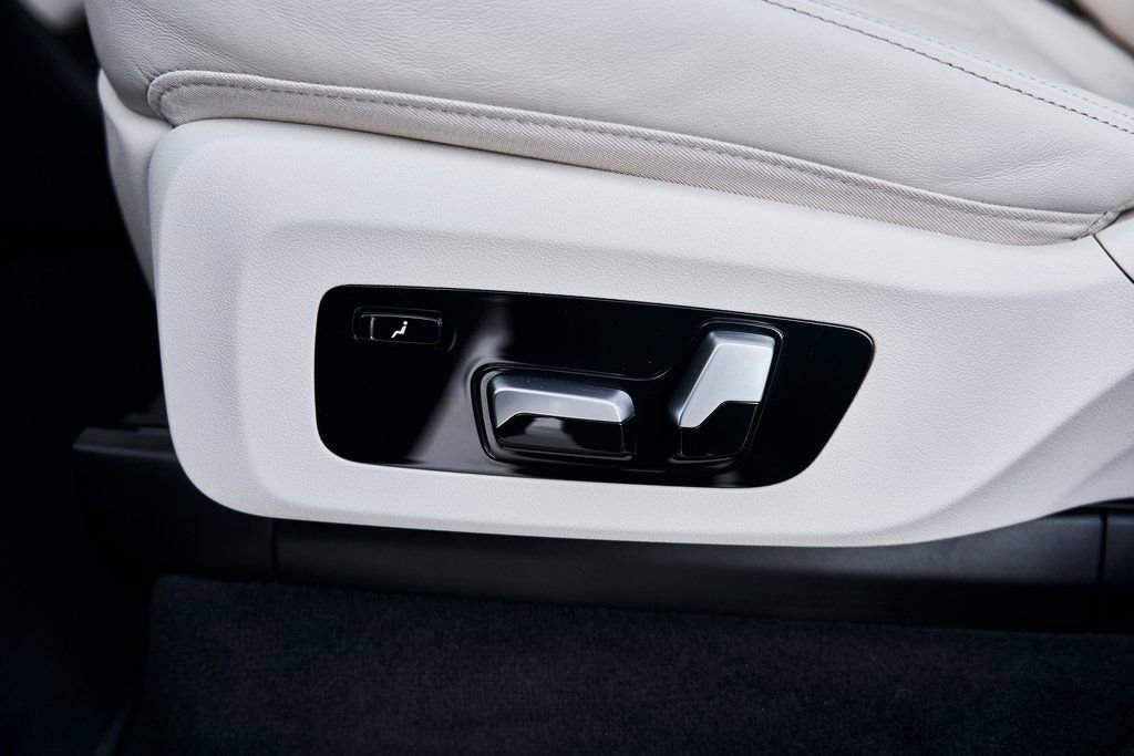 Used 2024 BMW ALPINA XB7 image 58