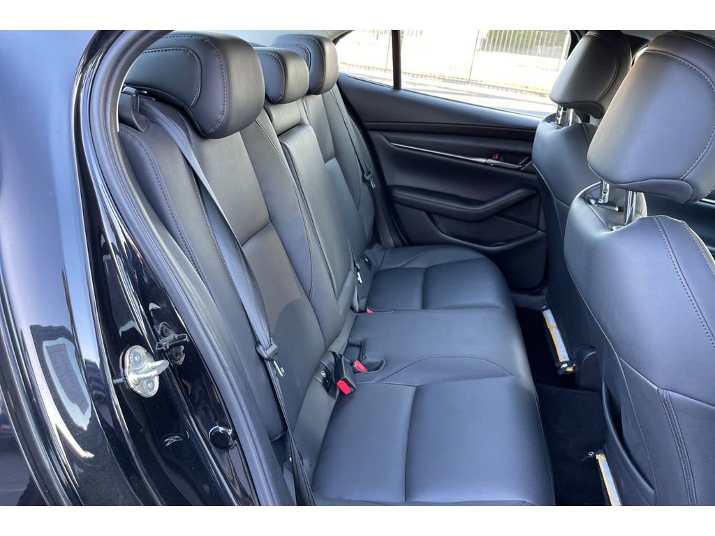 Certified 2022 MAZDA MAZDA3 s image 18