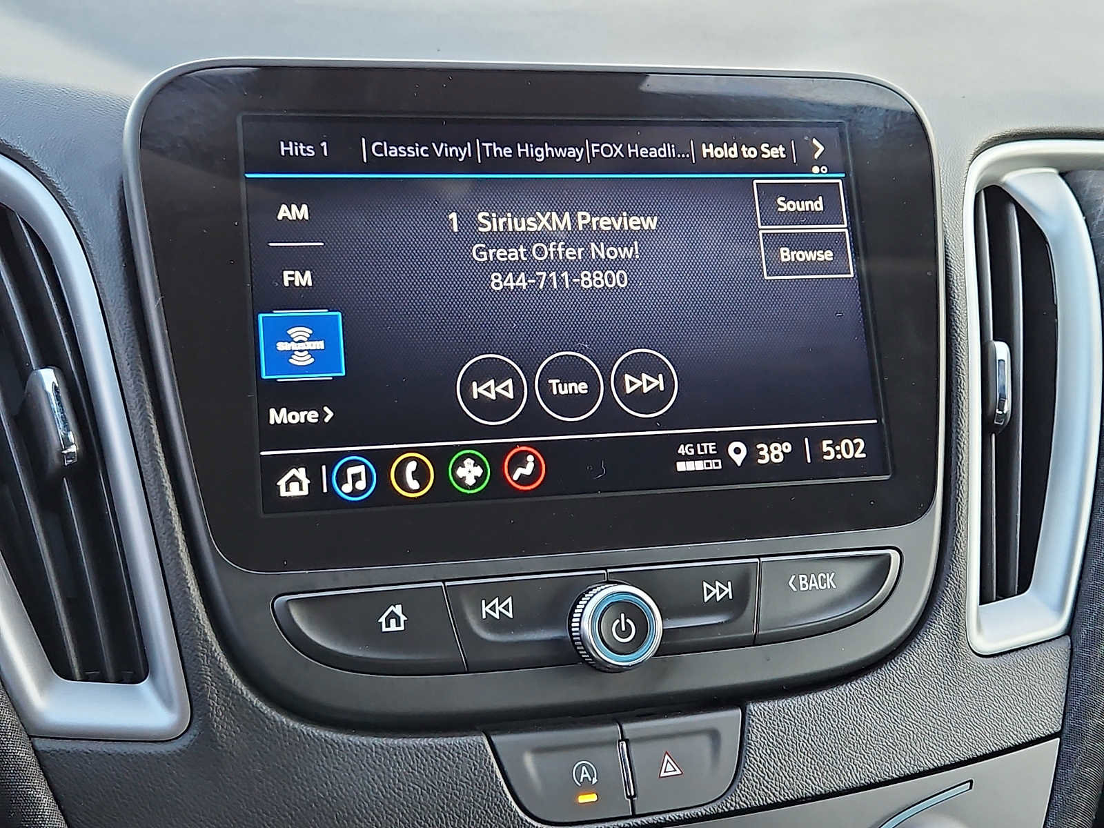 Used 2024 Chevrolet Malibu LT FWD image 22