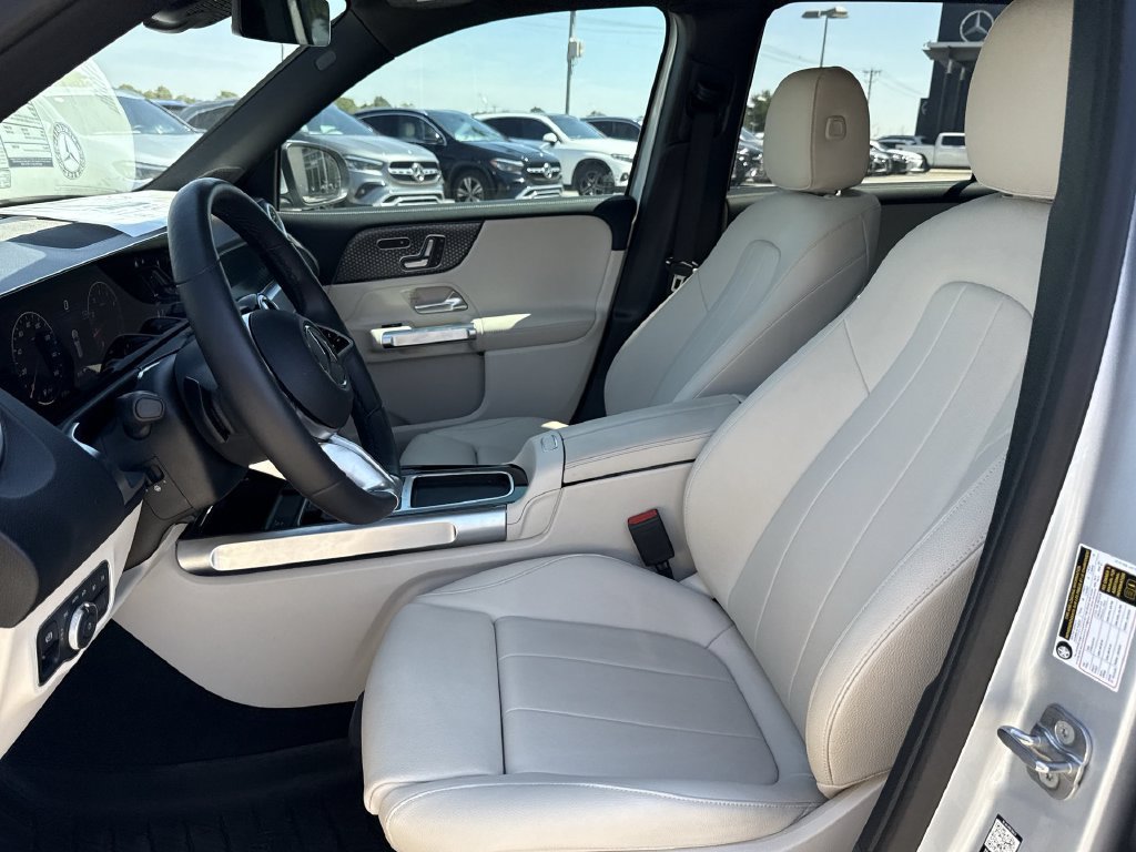 New 2026 Mercedes-Benz GLB 250 image 16