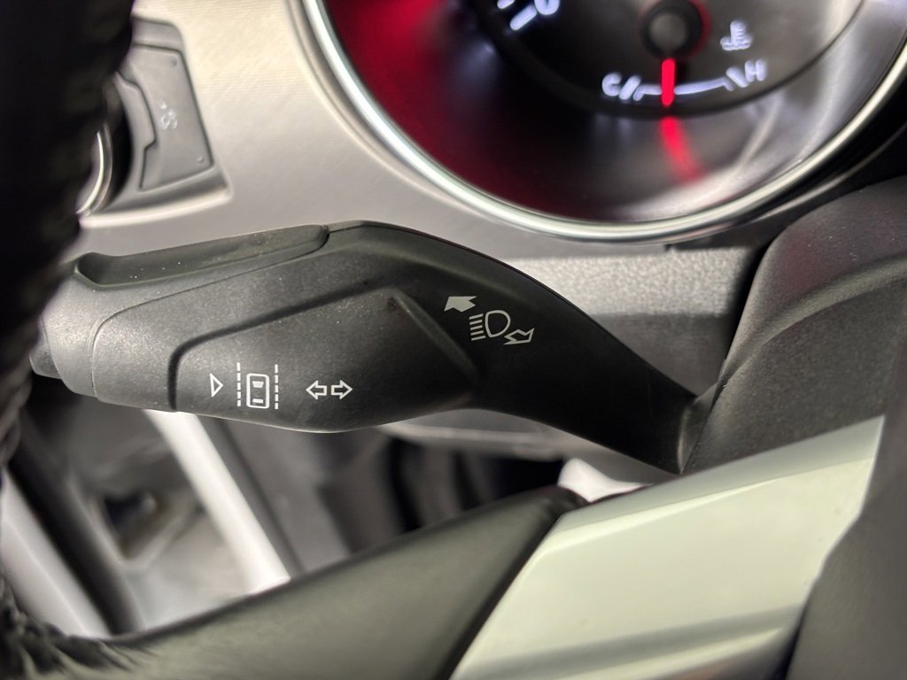 Used 2022 Ford Mustang Premium image 22