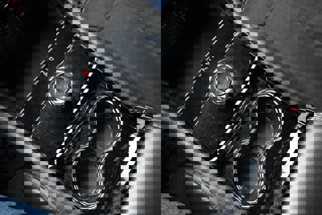 Used 2022 Jeep Grand Cherokee L Laredo image 31