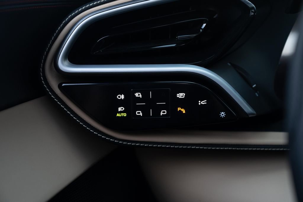 Used 2024 Ferrari 296 GTB Base image 34