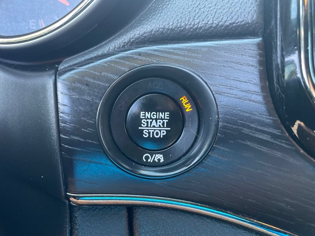Used 2019 Jeep Grand Cherokee High Altitude AWD/4WD image 9