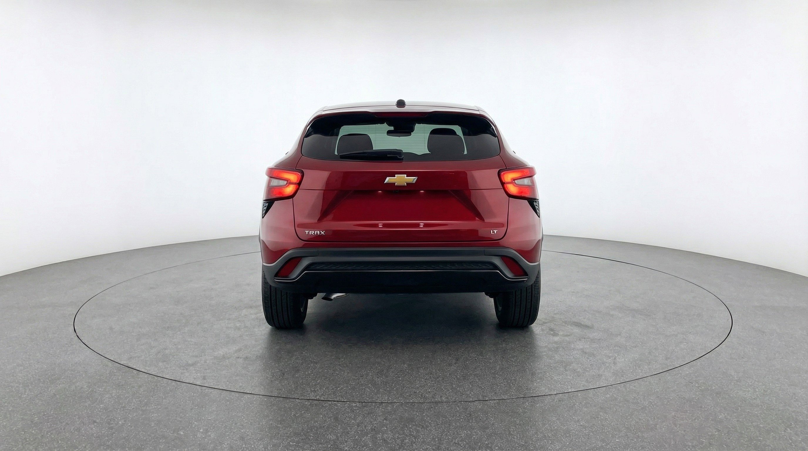 Used 2025 Chevrolet Trax LT image 7