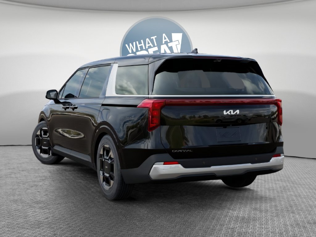 New 2026 Kia Carnival EX FWD image 4
