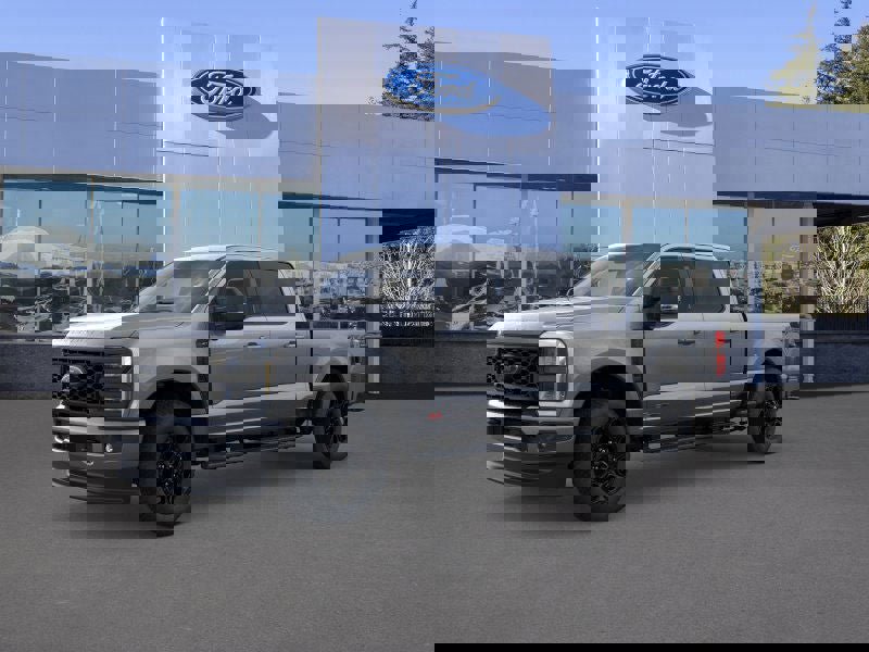 New 2025 Ford F250 XLT w/ Black Appearance Package