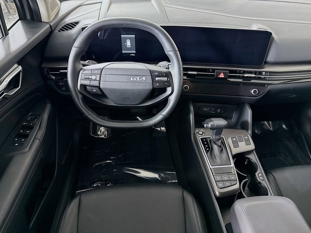 Used 2026 Kia Sportage EX image 3