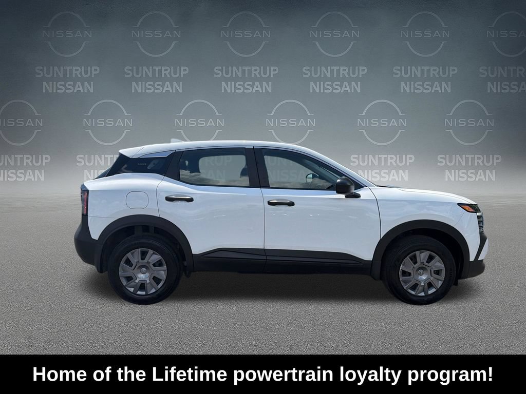 Used 2025 Nissan Kicks S FWD image 7