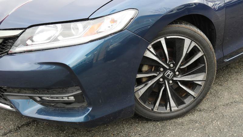 Used 2017 Honda Accord EX image 4