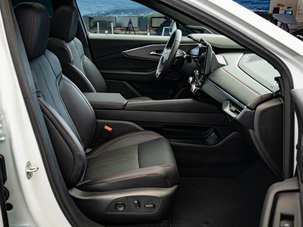 Certified 2024 Acura ZDX A-Spec image 22