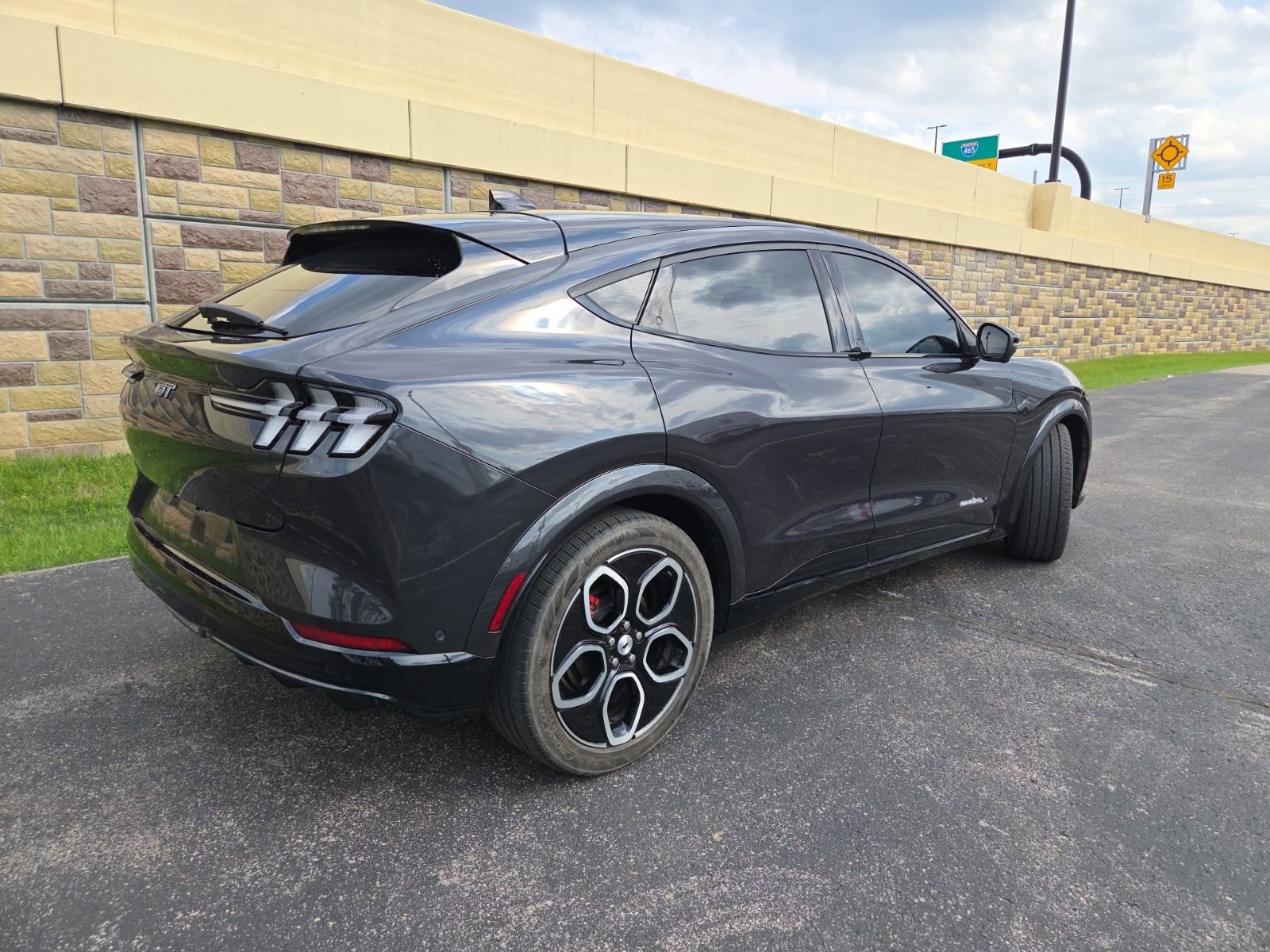 Used 2021 Ford Mustang Mach-E GT image 7