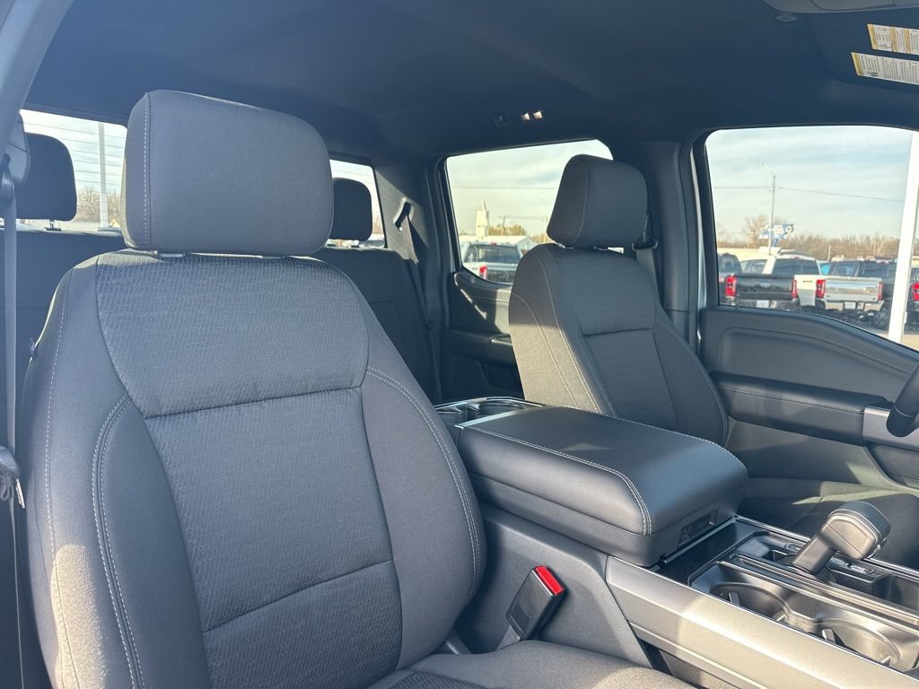 New 2025 Ford F150 XLT w/ Equipment Group 302A MID AWD/4WD image 24