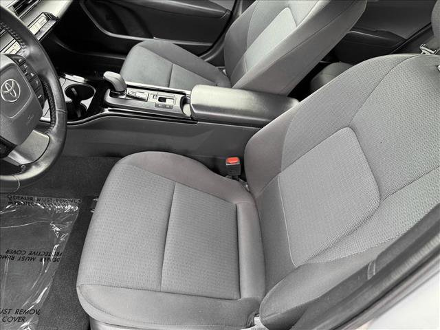 Used 2024 Toyota Prius LE image 10