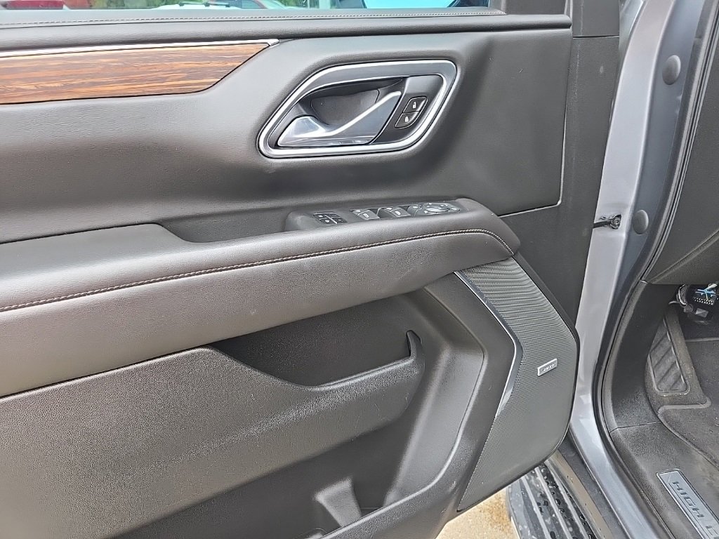 Used 2021 Chevrolet Tahoe High Country image 35