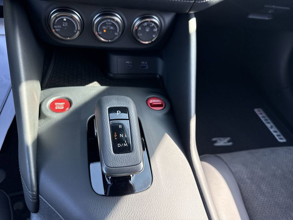 Used 2025 Nissan Z NISMO w/ Floor Mat Package image 18