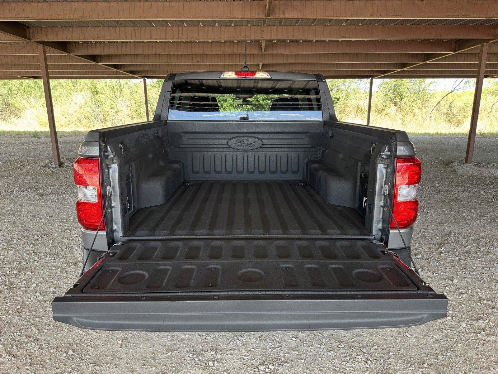 Used 2022 Ford Maverick XLT FWD image 28