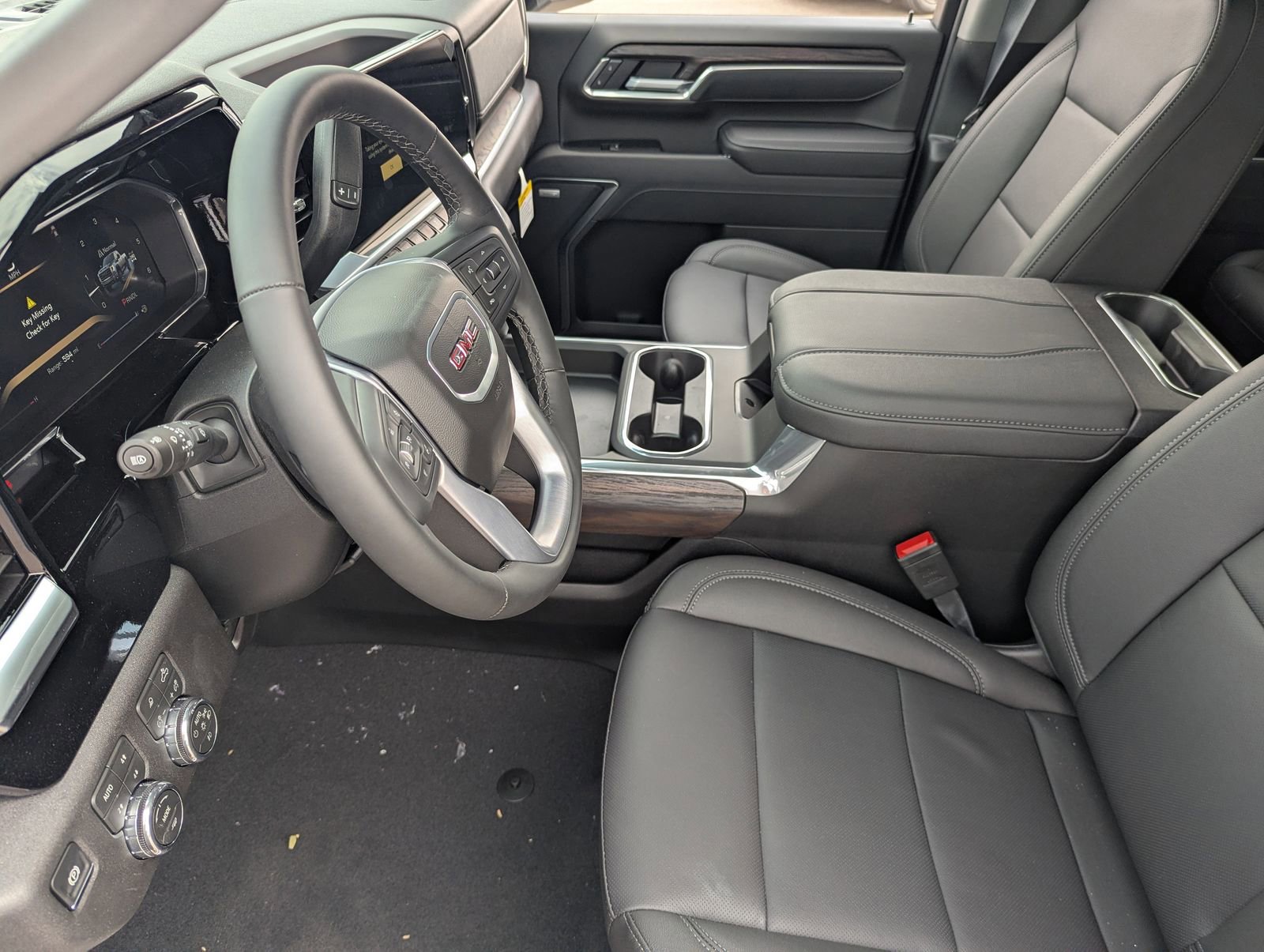 New 2026 GMC Sierra 3500 SLT w/ SLT Convenience Package image 24