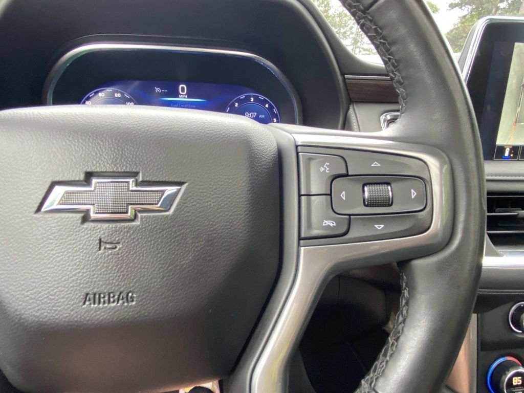 Used 2023 Chevrolet Tahoe Z71 w/ Luxury Package AWD/4WD image 34