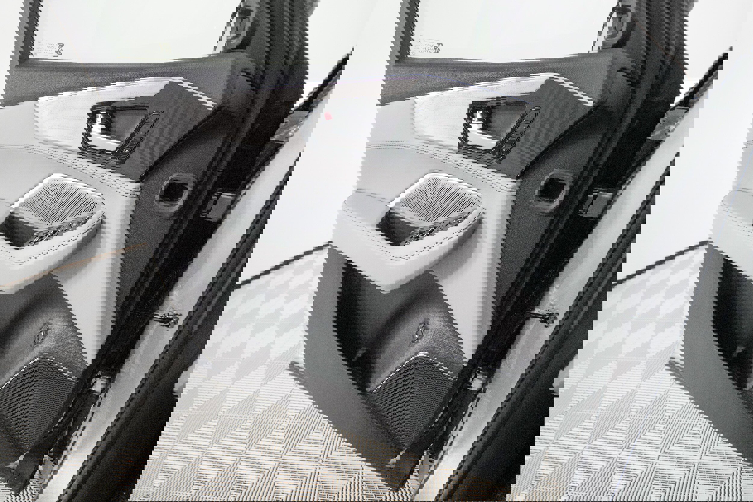 Used 2026 Acura MDX SH-AWD w/ Advance Package image 12