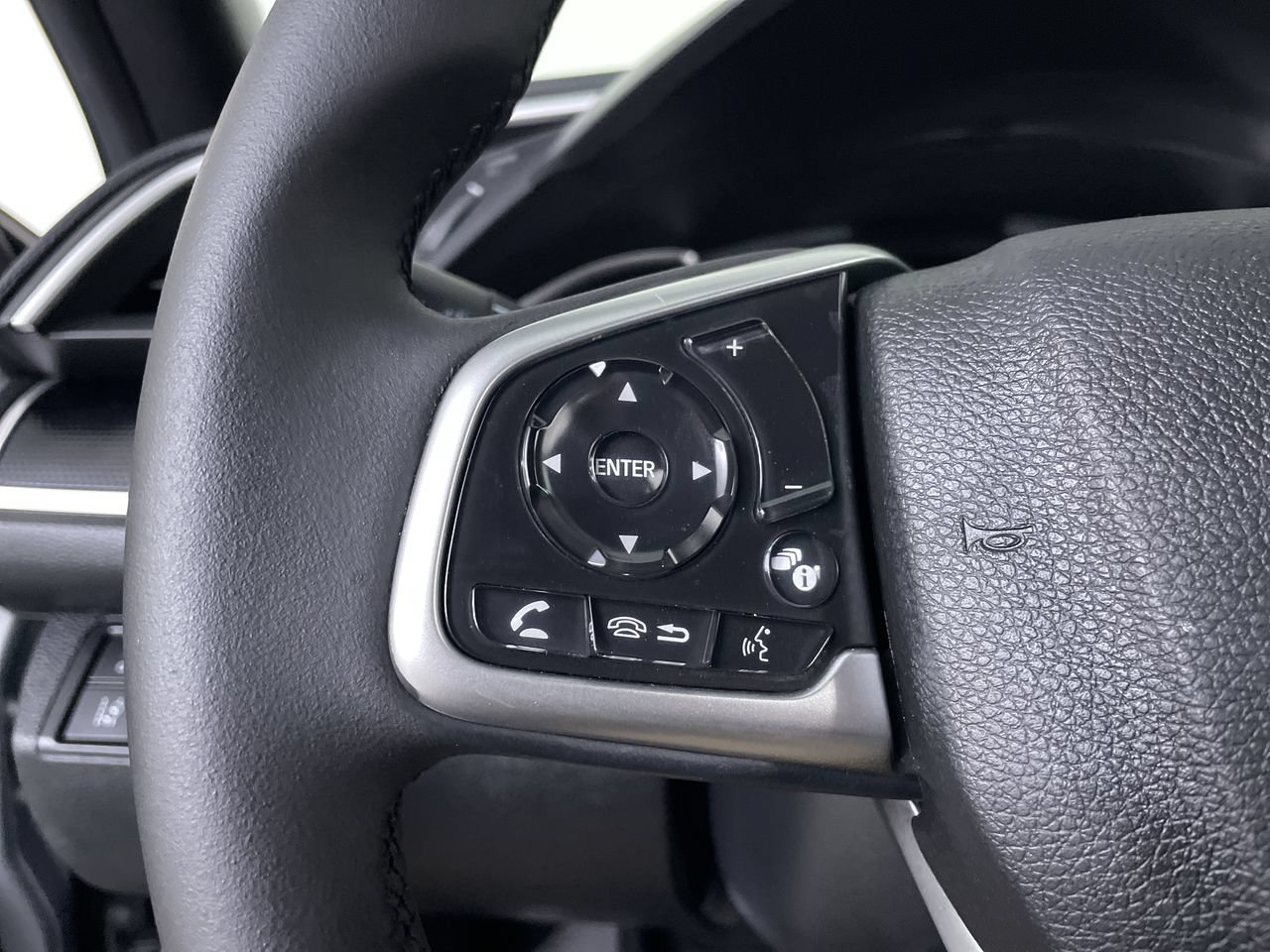 Used 2020 Honda Civic Sport image 25