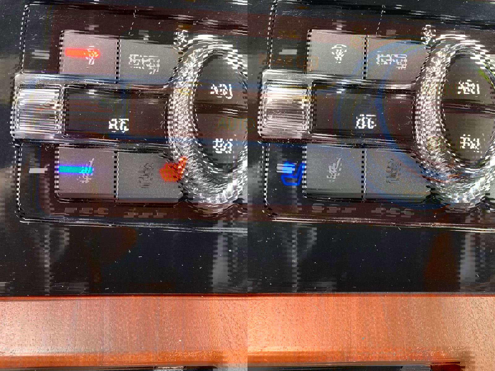 Used 2022 Lincoln Navigator Reserve image 26