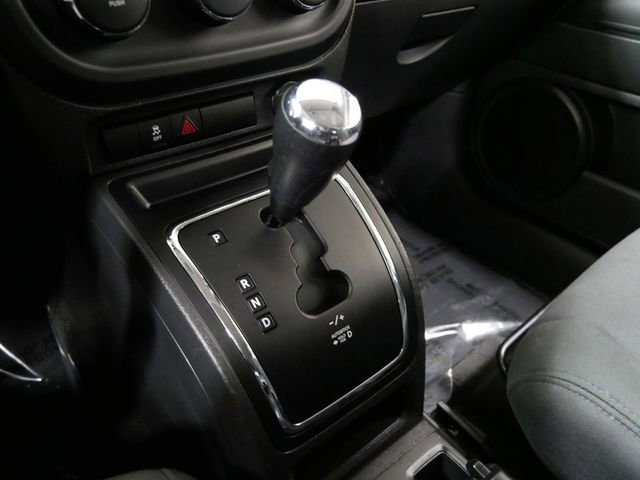 Used 2014 Jeep Compass Sport w/ Power Value Group image 21