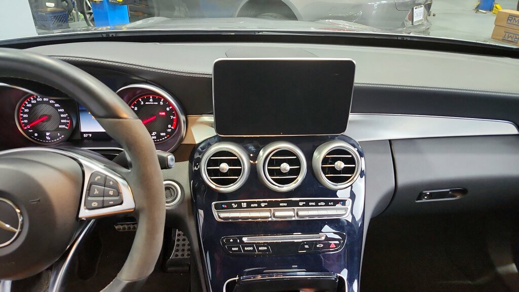 Used 2015 Mercedes-Benz C 63 AMG S image 22