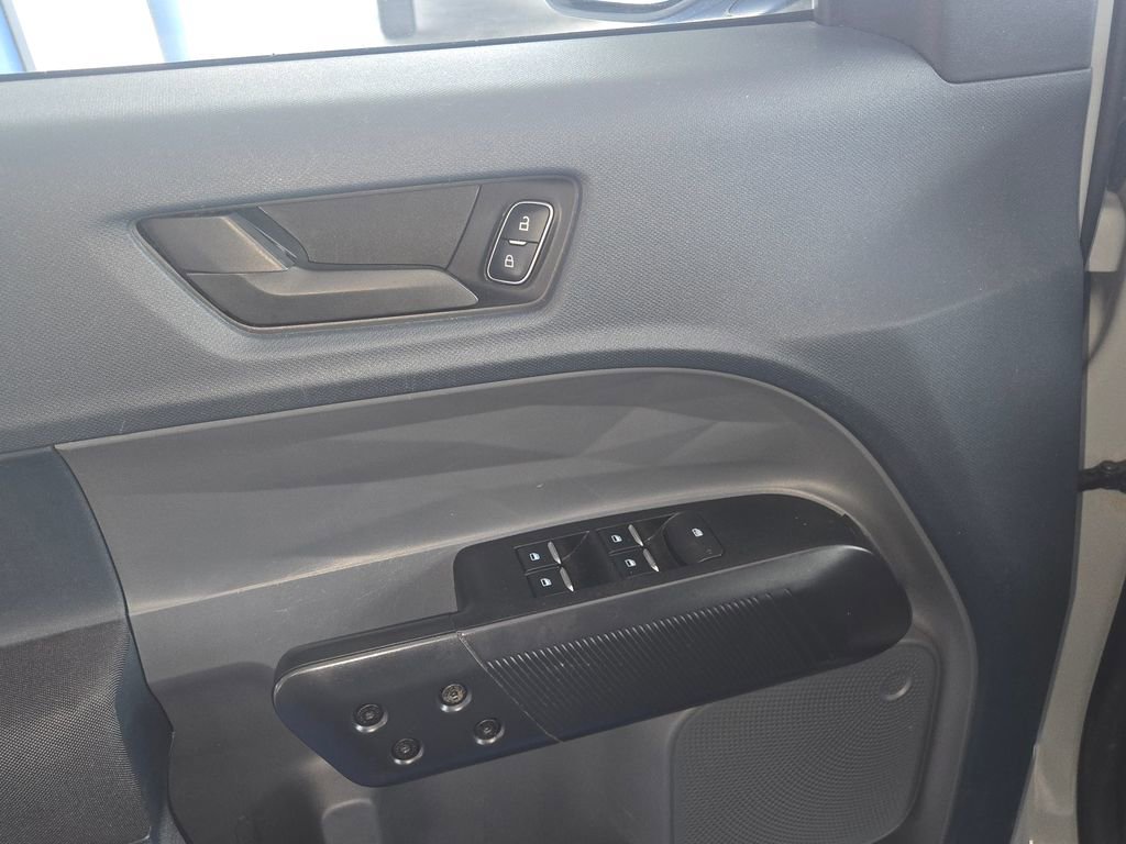 Used 2024 Ford Maverick XL image 10