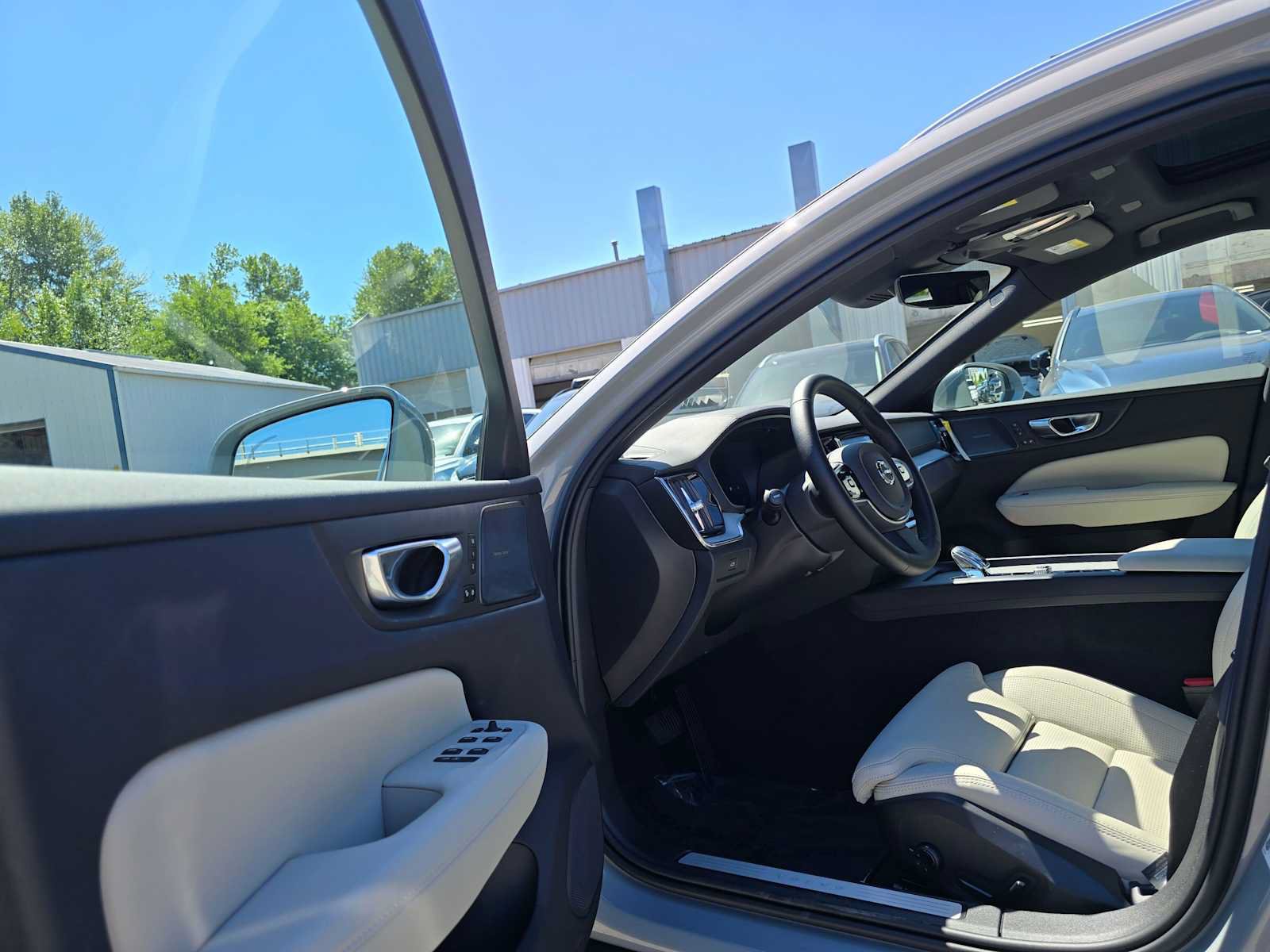 New 2026 Volvo V60 B5 Cross Country Ultra w/ Climate Package AWD/4WD image 20