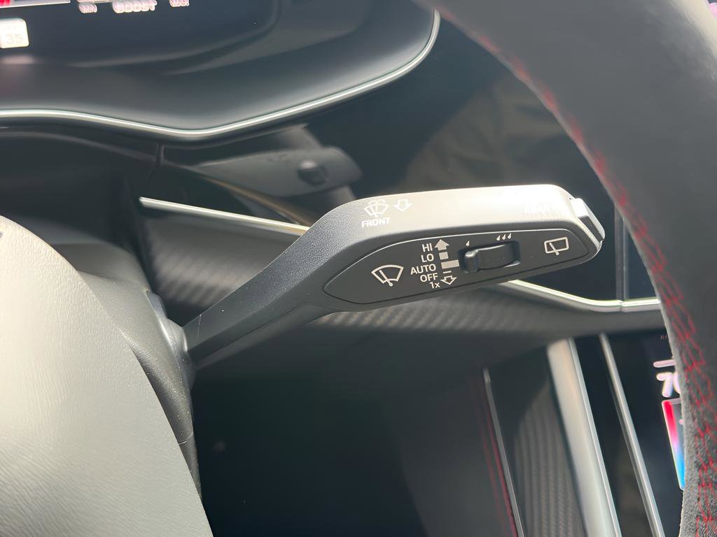 Certified 2025 Audi RS Q8 performance image 70