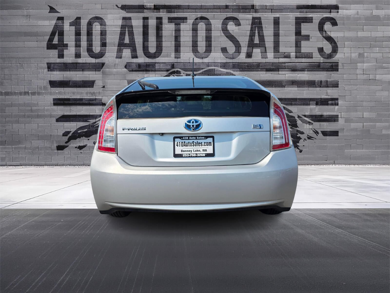Used 2014 Toyota Prius Four FWD image 4